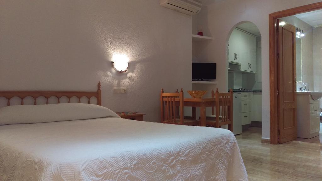 Apartamentos Berlin San Pedro del Pinatar Bagian luar foto