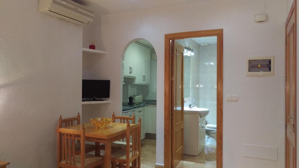 Apartamentos Berlin San Pedro del Pinatar Bagian luar foto