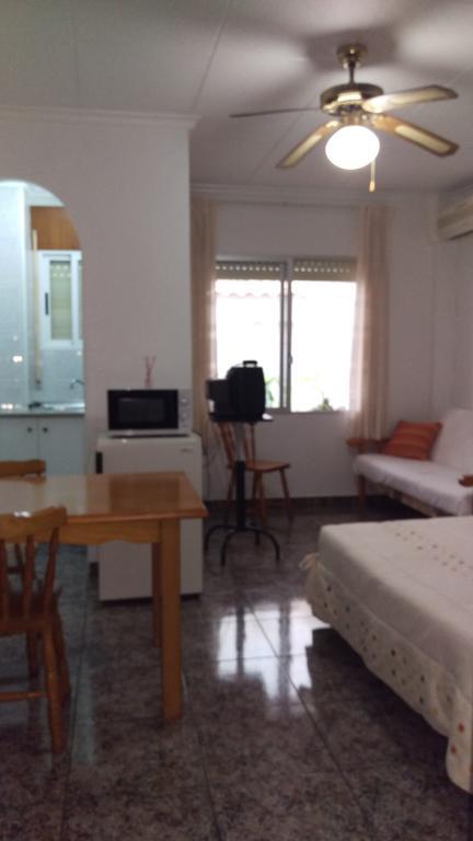 Apartamentos Berlin San Pedro del Pinatar Bagian luar foto